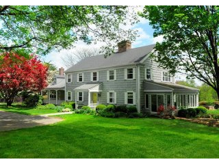 5 bedroom House For Sale: 20 Greenbriar..
