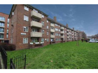 2 bedroom, Flat house for sale
