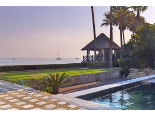 Villa for sale Los Monteros Playa..