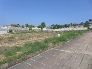 Siam Royal View: Building land plot..