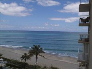 2 bedroom Residence For Sale: Hillsboro..