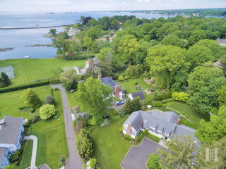 5 bedroom House For Sale: 70 CEDAR..