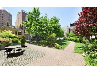 2 Bedrooms - Condo - New York State -..