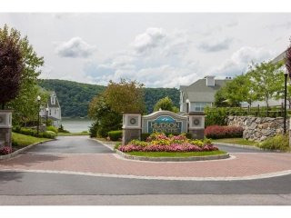 2 bedroom Condominium For Sale:..