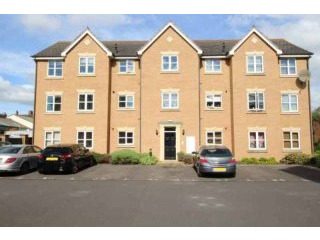 2 bedroom, Ground Floor Flat house for..