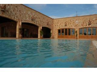 Exclusive country house with guest house