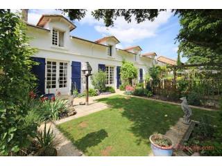 Javerlhac (Dordogne) - Renovated..