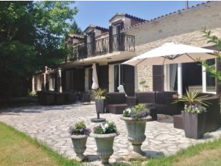 Large country hideaway with stunning..