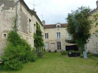 4 bedroom House For Sale: 86200 25 MIN...