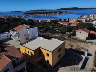 BRODARICA- PRILIKA! NOVOGRADNJA S POGLEDOM