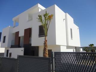 Modern style bungalow in Algorfa