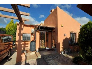 2 bed Urbanisation House Community Pool..