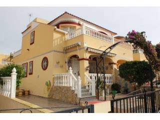 Semi-Detached for sale 119.950 €..