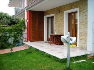 1 Bedroom - Apartment - For Sale