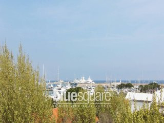 Antibes Port Vauban 3/4 bedrooms..