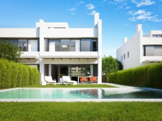 Newbuilt Contemporary Semi-Detached..
