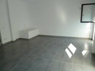 3 Bedrooms - Apartment - Girona - For..