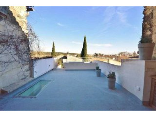 3 Bedroom Town House For Sale