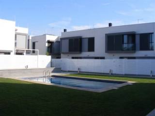 Cosy townhouse in a quiet area near to..