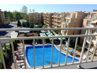 Cozy And Spacious Apartment Just 250 M..
