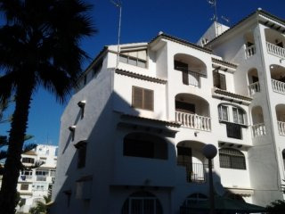3 bed Apartment Torrevieja Ref: LPERL402