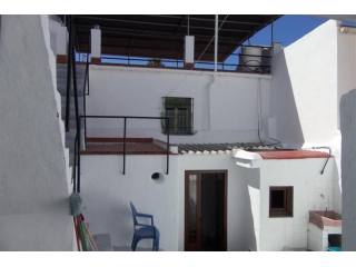 Town House - Very big and well situated..