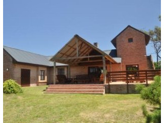3 Bedroom House - For Rent - Montoya