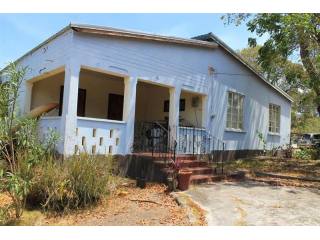 3 bedroom Property For Sale: Tara..
