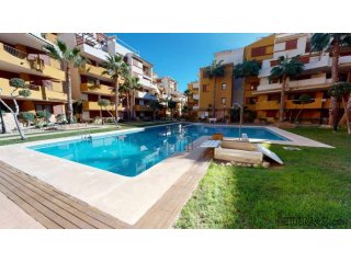 Hermoso apartamento en planta baja ubicado en la..