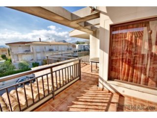 This property has a fantastic location in Boquer, a few..