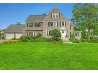 6 bedroom House For Sale: 74 Willowmere..