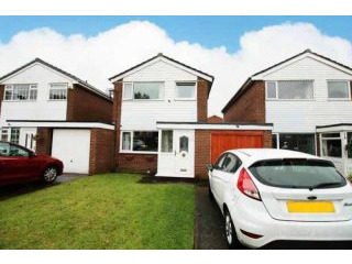 3 bedroom, Link Detached House house..
