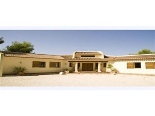 3 Bedrooms - Villa - Alicante - For Sale