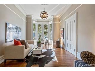 Block of Apartments For Sale: 238..