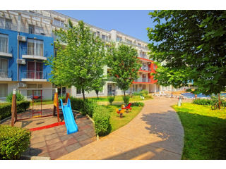 Spacious Studio for sale in Sunny Day..