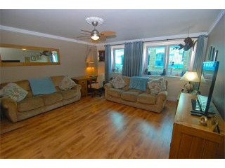 3 bedroom Apartment For Sale: Nelsons..