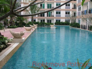 1 Bedroom Condo for sale in Jomtien -..