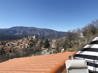 Ideal Holiday Property With Terrace And..