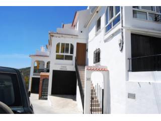 Town House for Sale in Canillas De..