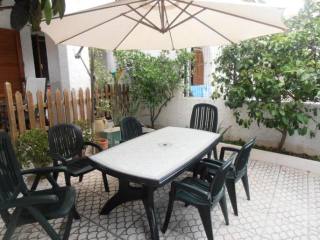 DELIGHTFUL HOUSE IN PLAYA DE LOS LOCOS