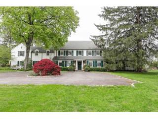 5 bedroom Residence For Sale:..