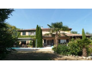 3 Bedrooms - House - Midi-Pyrenees -..