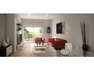 2 Bedroom Middle Floor Apartment