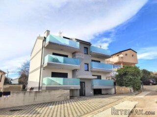 Pag; Novalja, apartman sa pogledom na more 46.08 m2 sa uklju