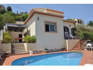 3 Bedrooms - Villa - Alicante - For Sale