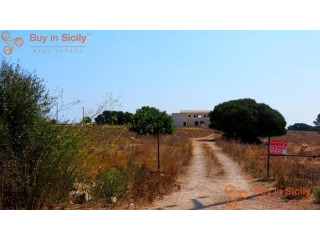 10 bedroom Hotel For Sale: Portopalo..