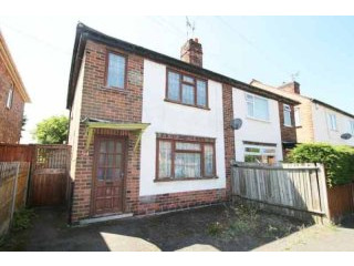 3 bedroom, Semi-detached House house..