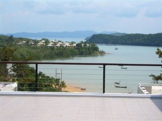 East Coast Ocean Villas - 1059 : Ao Por