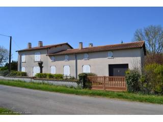 5/6 Bedroom House On Nearly Two Hectares