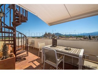 UNIQUE IN THE EMBLEMATIC VILLAGE OF ALCUDIA - Penthouse /..